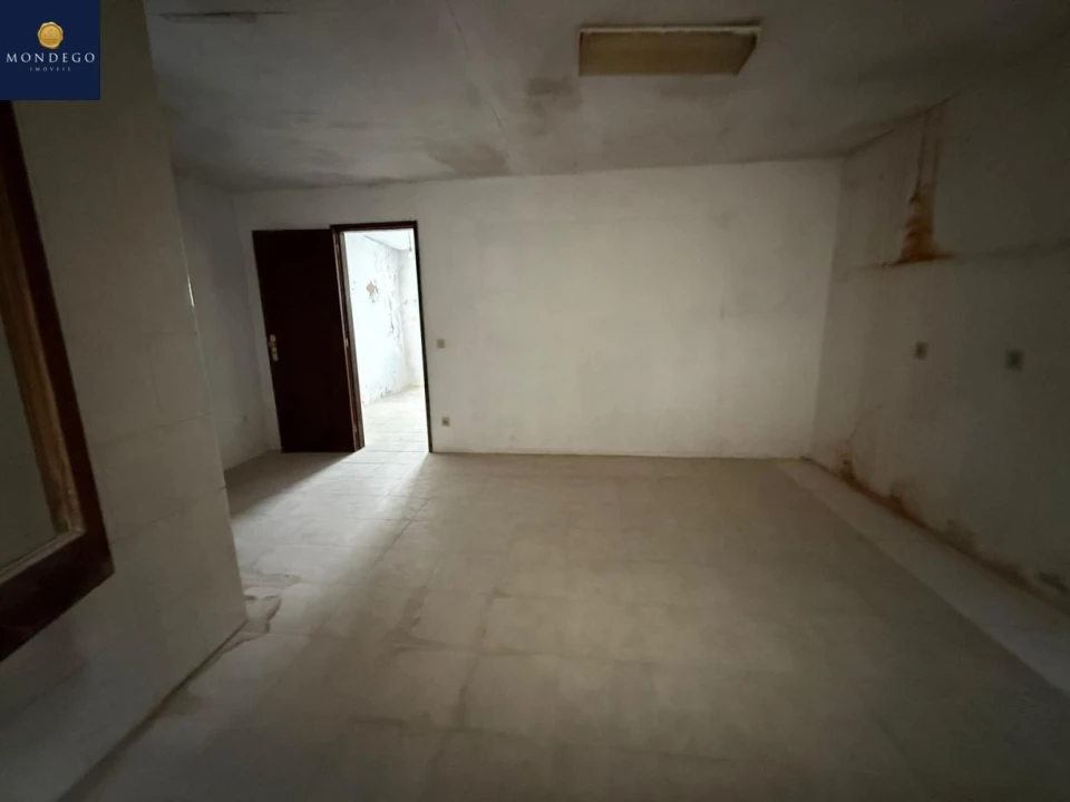 Moradia T3 para Venda em Eiras e São Paulo de Frades Foto 9