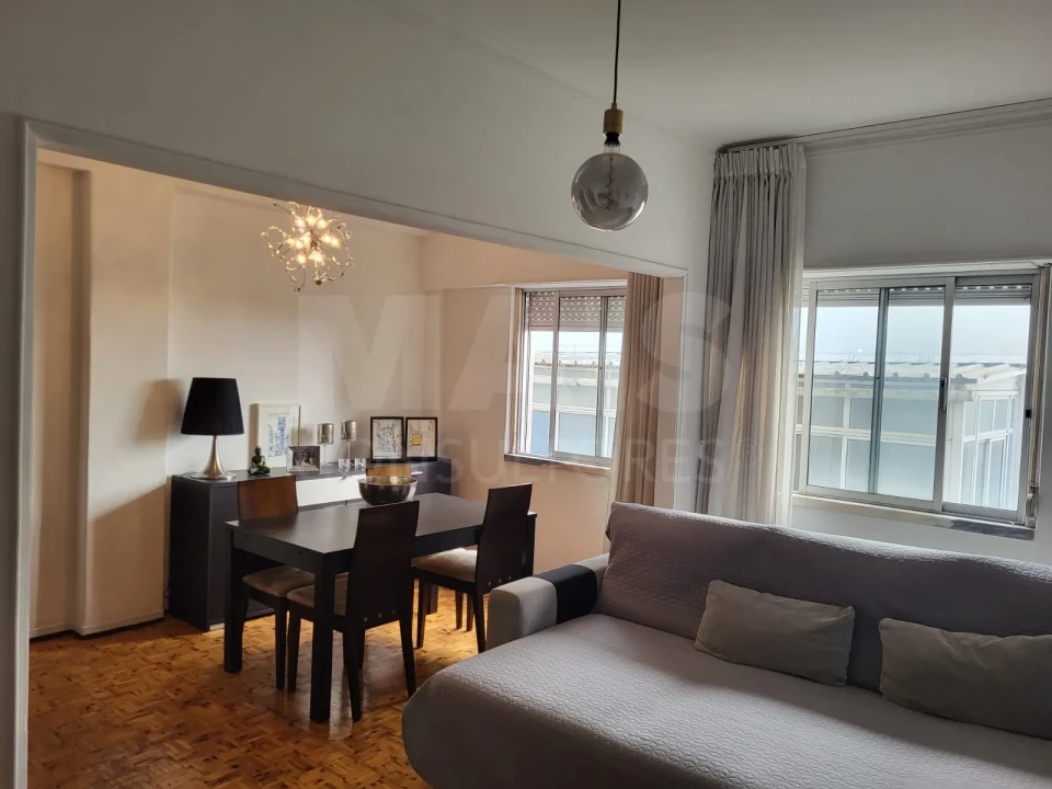 Apartamento T2 para Arrendamento em Odivelas Foto 8