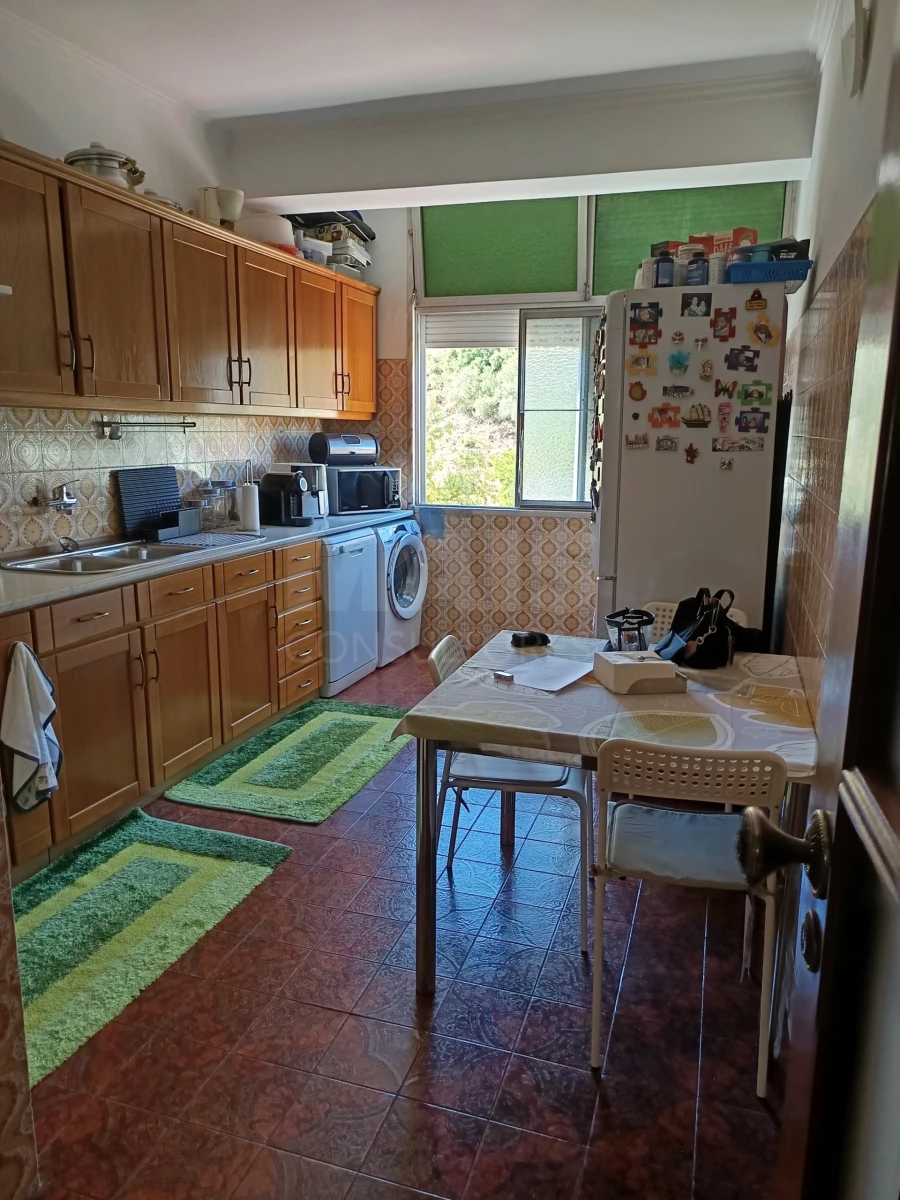 Apartamento T2 para Arrendamento em Odivelas Foto 4