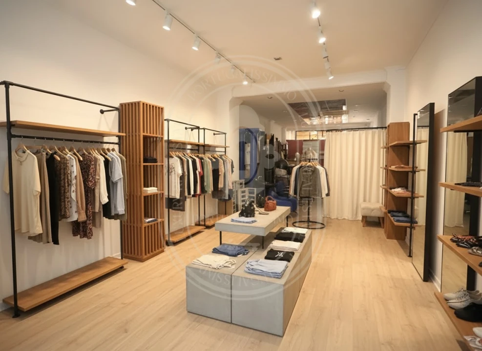 Loja para Venda em São João Baptista e Santa Maria dos Olivais Foto 4