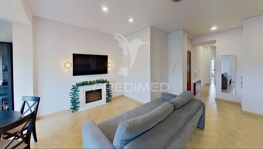 Apartamento T2 para Venda em Cedofeita, Santo Ildefonso, Sé, Miragaia, São Nicolau e Vitória Foto 4