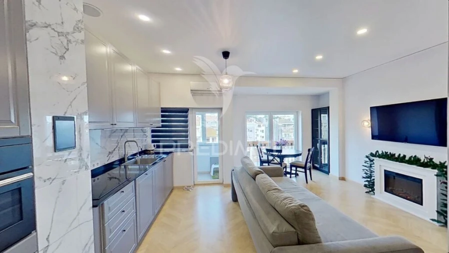 Apartamento T2 para Venda em Cedofeita, Santo Ildefonso, Sé, Miragaia, São Nicolau e Vitória Foto 3