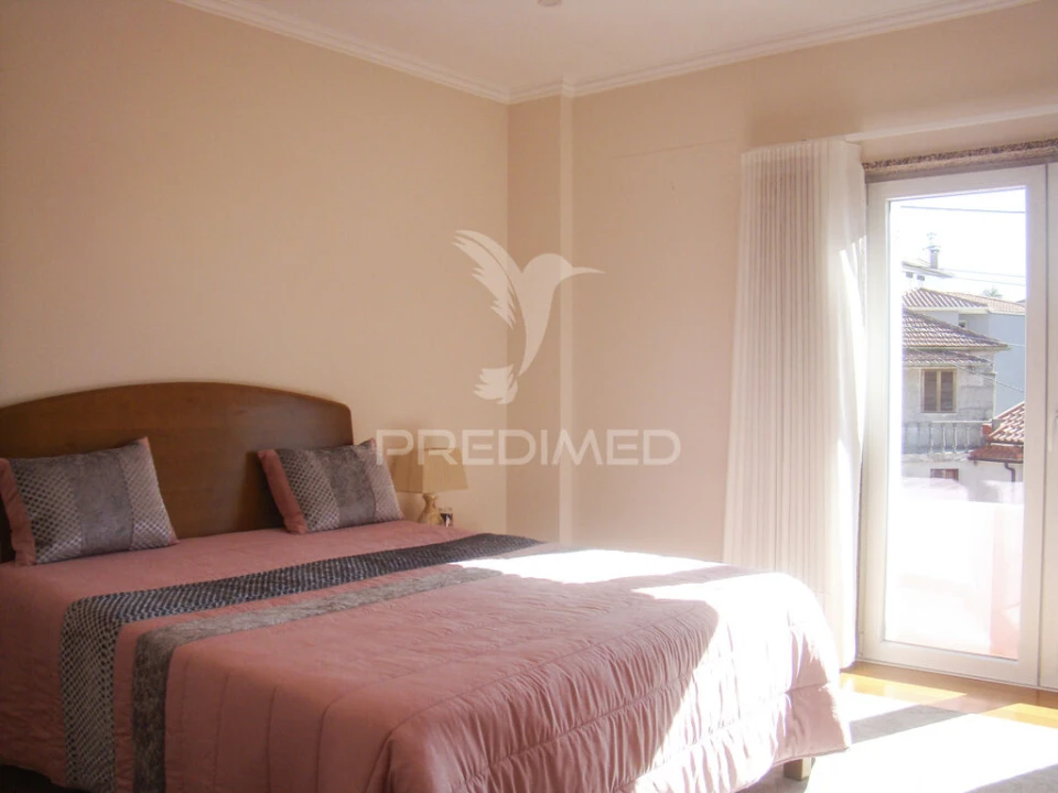 Moradia T4 para Venda em Quinchães Foto 15