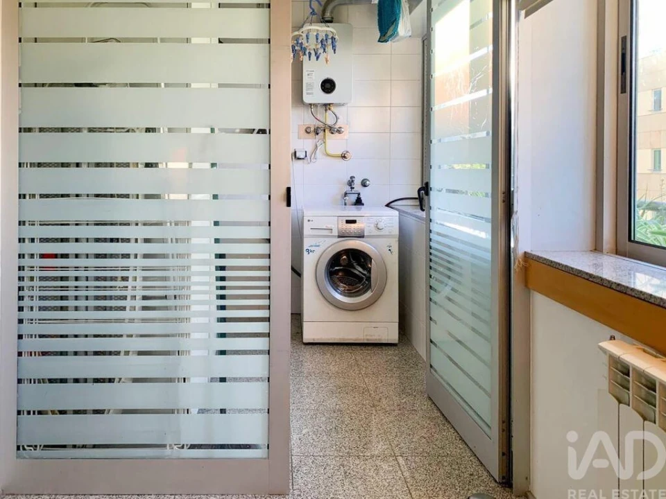 Apartamento T3 para Venda em Lordelo do Ouro e Massarelos Foto 19