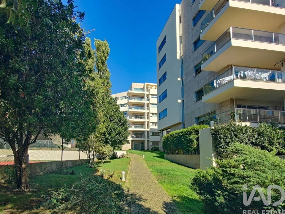 Apartamento T3 para Venda em Lordelo do Ouro e Massarelos Foto 35