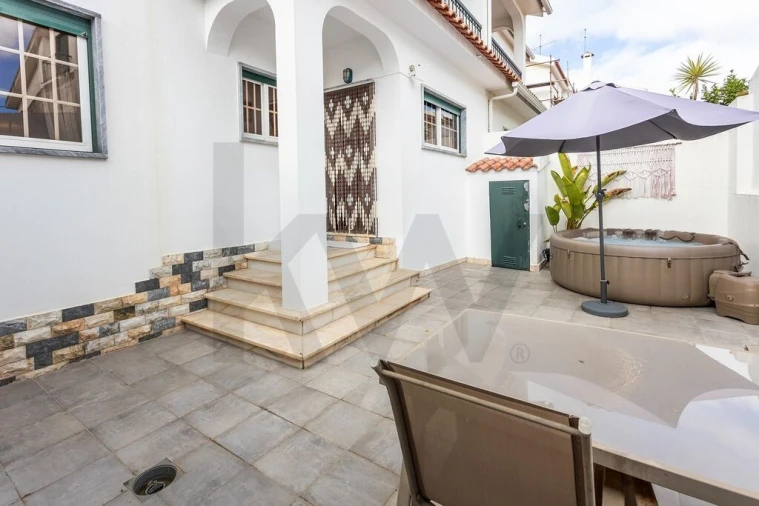 Moradia para Venda em Algueirão-Mem Martins Foto 17