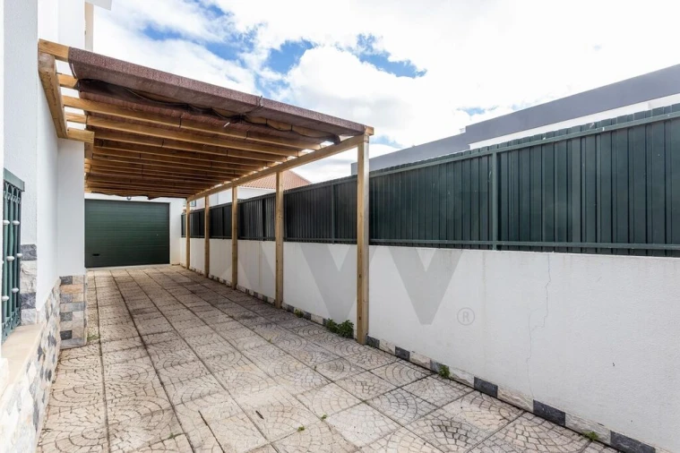 Moradia para Venda em Algueirão-Mem Martins Foto 41