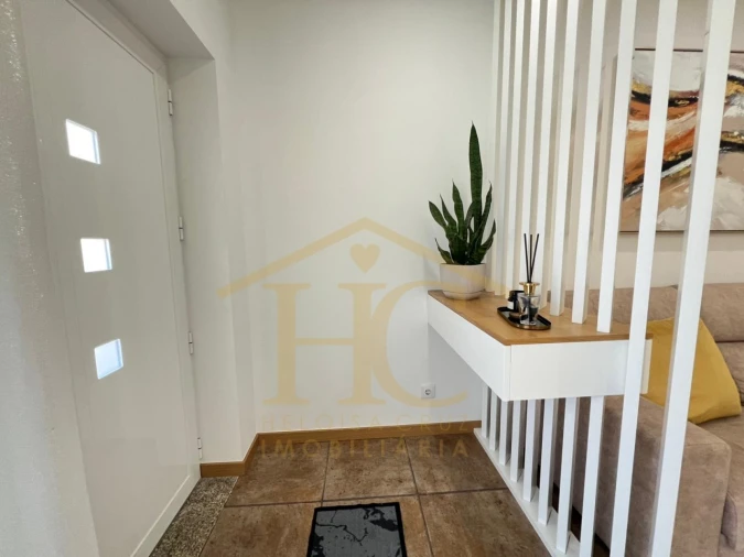 Moradia T4 para Venda em Arvore Foto 40