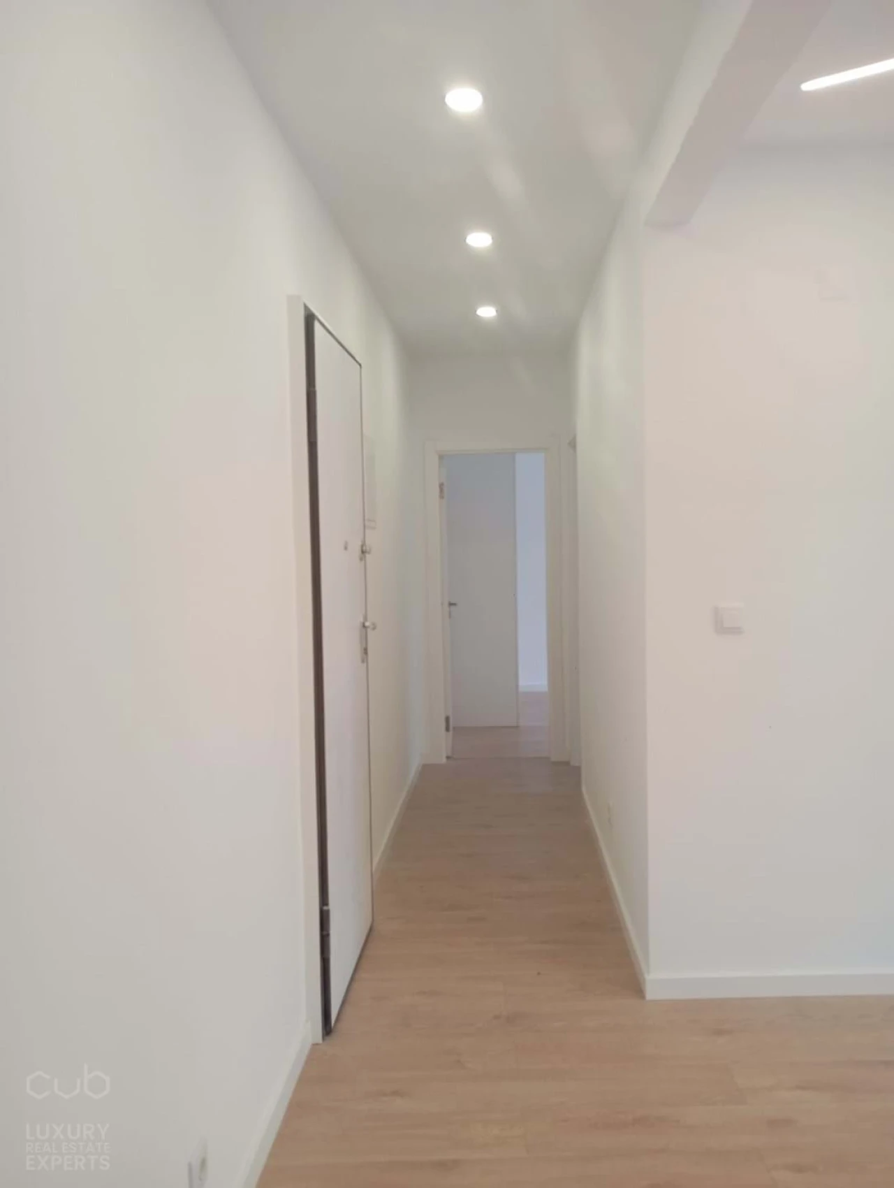 Apartamento T2 para Venda em Almada, Cova da Piedade, Pragal e Cacilhas Foto 9