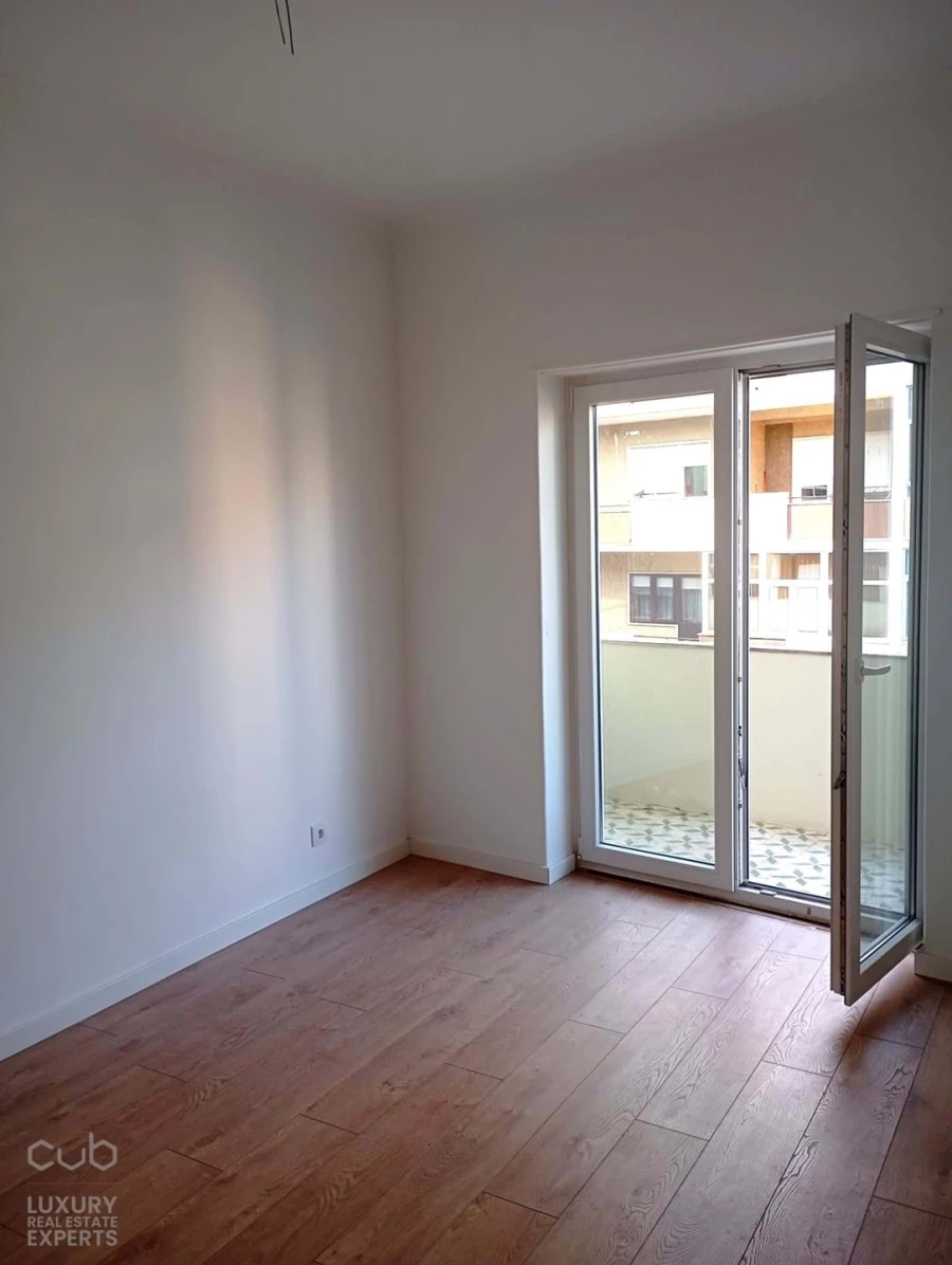 Apartamento T2 para Venda em Almada, Cova da Piedade, Pragal e Cacilhas Foto 11