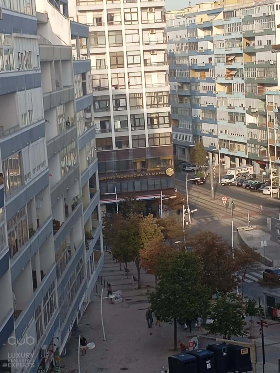 Apartamento T2 para Venda em Almada, Cova da Piedade, Pragal e Cacilhas Foto 6