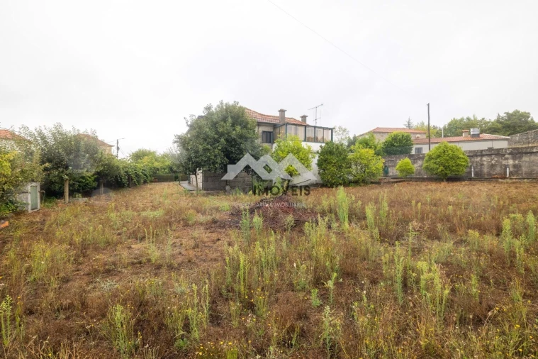 Quinta T3 para Venda em Monte Córdova Foto 2