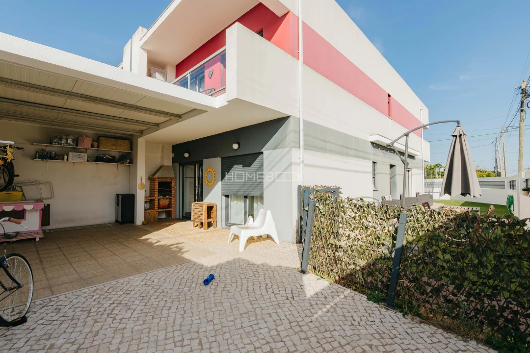 Apartamento T4 para Venda em Fernao Ferro Foto 38