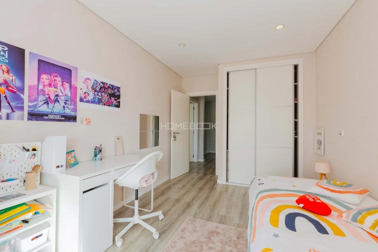 Apartamento T4 para Venda em Fernao Ferro Foto 16