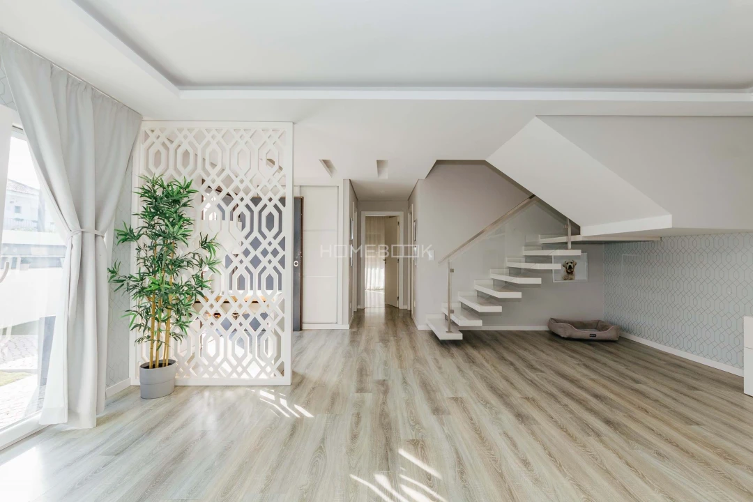 Apartamento T4 para Venda em Fernao Ferro Foto 6