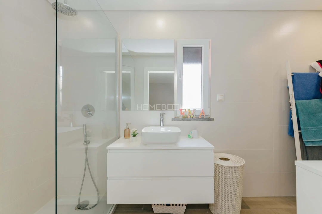 Apartamento T4 para Venda em Fernao Ferro Foto 21