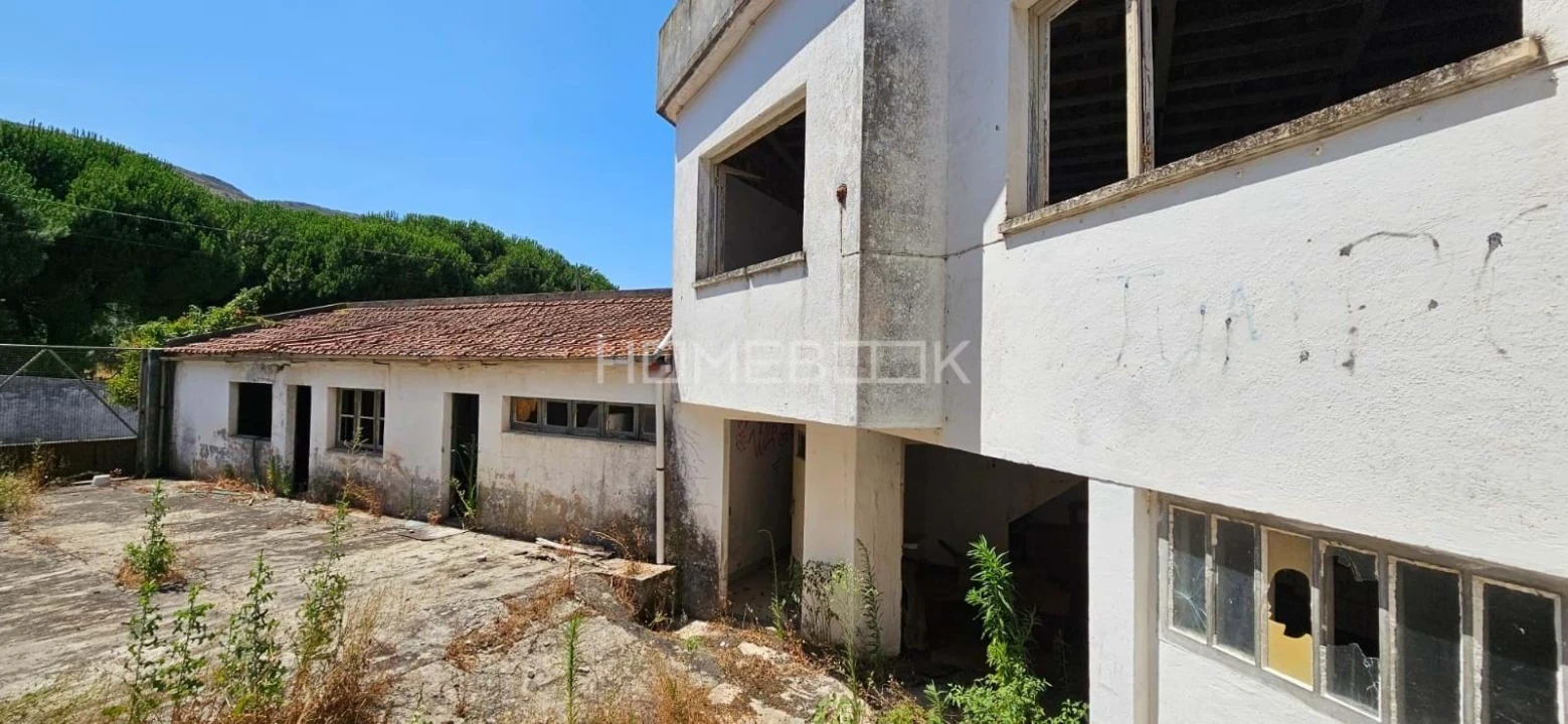 Armazém para Venda em Minde Foto 1