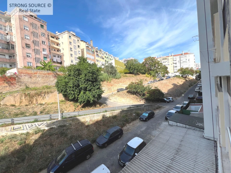 Apartamento T4 para Venda em Estrela Foto 31