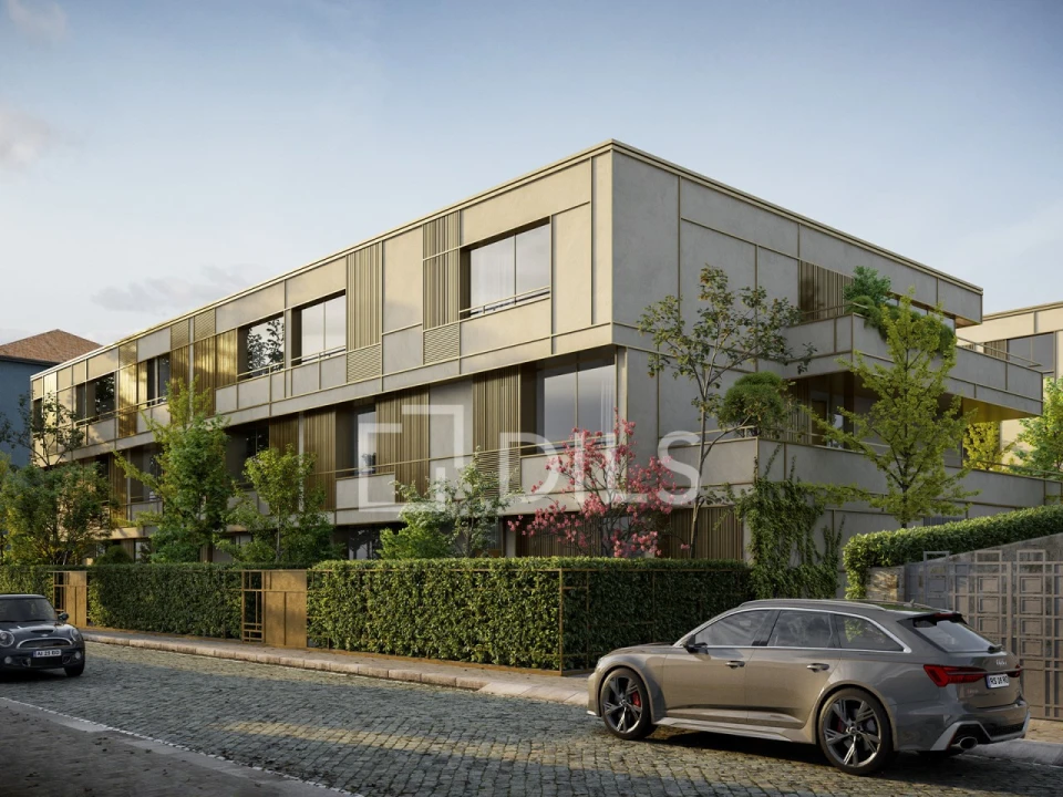 Apartamento T4 para Venda em Lordelo do Ouro e Massarelos Foto 6