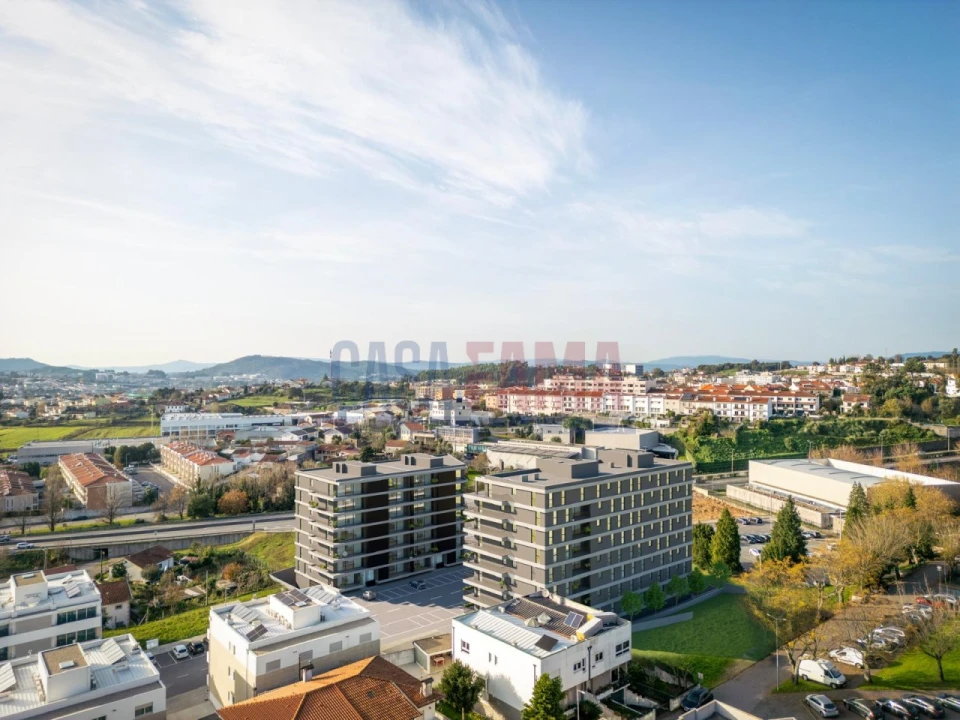 Apartamento T2 para Venda em Nogueira, Fraião e Lamaçães Foto 9