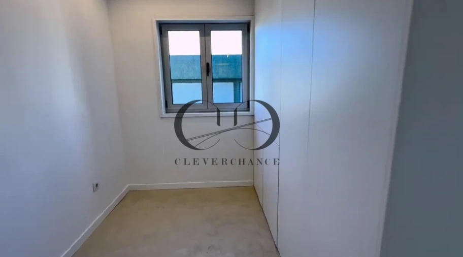 Apartamento T4 para Venda em Cedofeita, Santo Ildefonso, Sé, Miragaia, São Nicolau e Vitória Foto 7