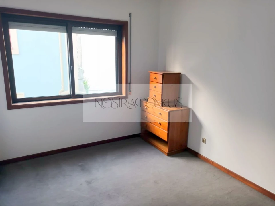 Apartamento T1 para Venda em Cedofeita, Santo Ildefonso, Sé, Miragaia, São Nicolau e Vitória Foto 7