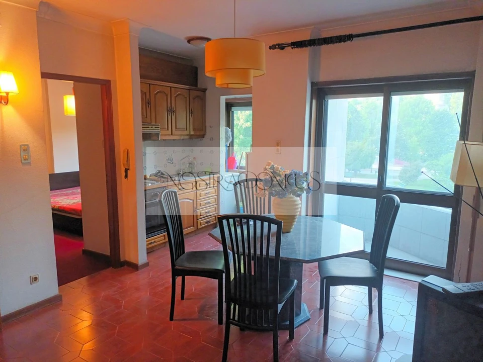 Apartamento T1 para Venda em Cedofeita, Santo Ildefonso, Sé, Miragaia, São Nicolau e Vitória Foto 2