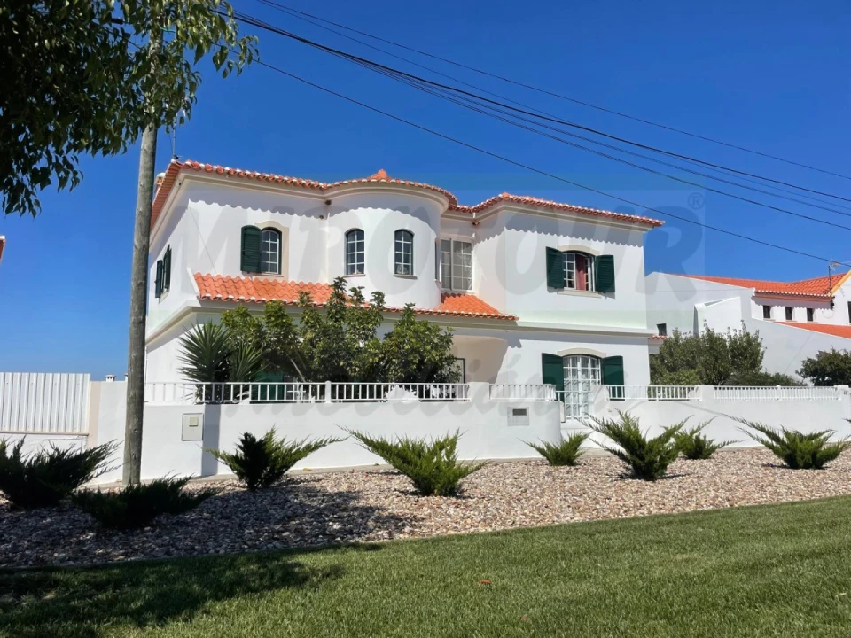 Moradia T3 para Venda em Santo Andre Foto 1