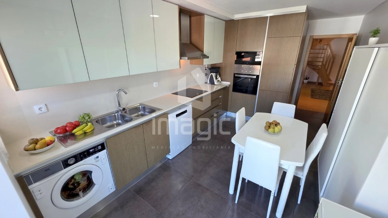 Apartamento T3 para Venda em Malveira e São Miguel de Alcainça Foto 10