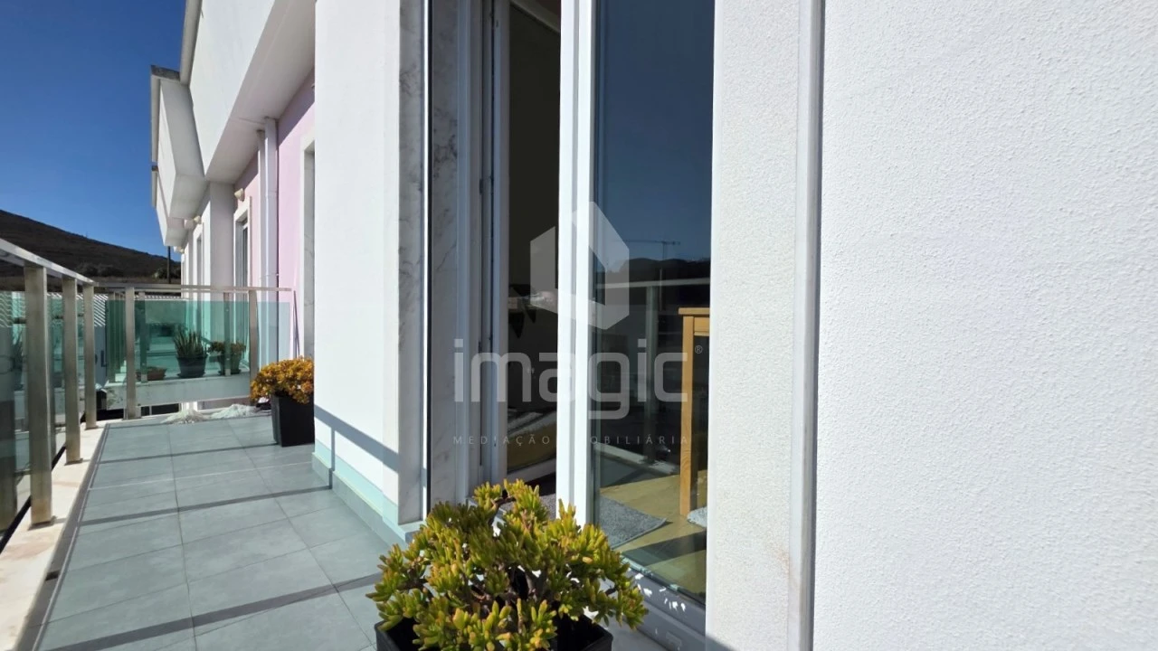 Apartamento T3 para Venda em Malveira e São Miguel de Alcainça Foto 23