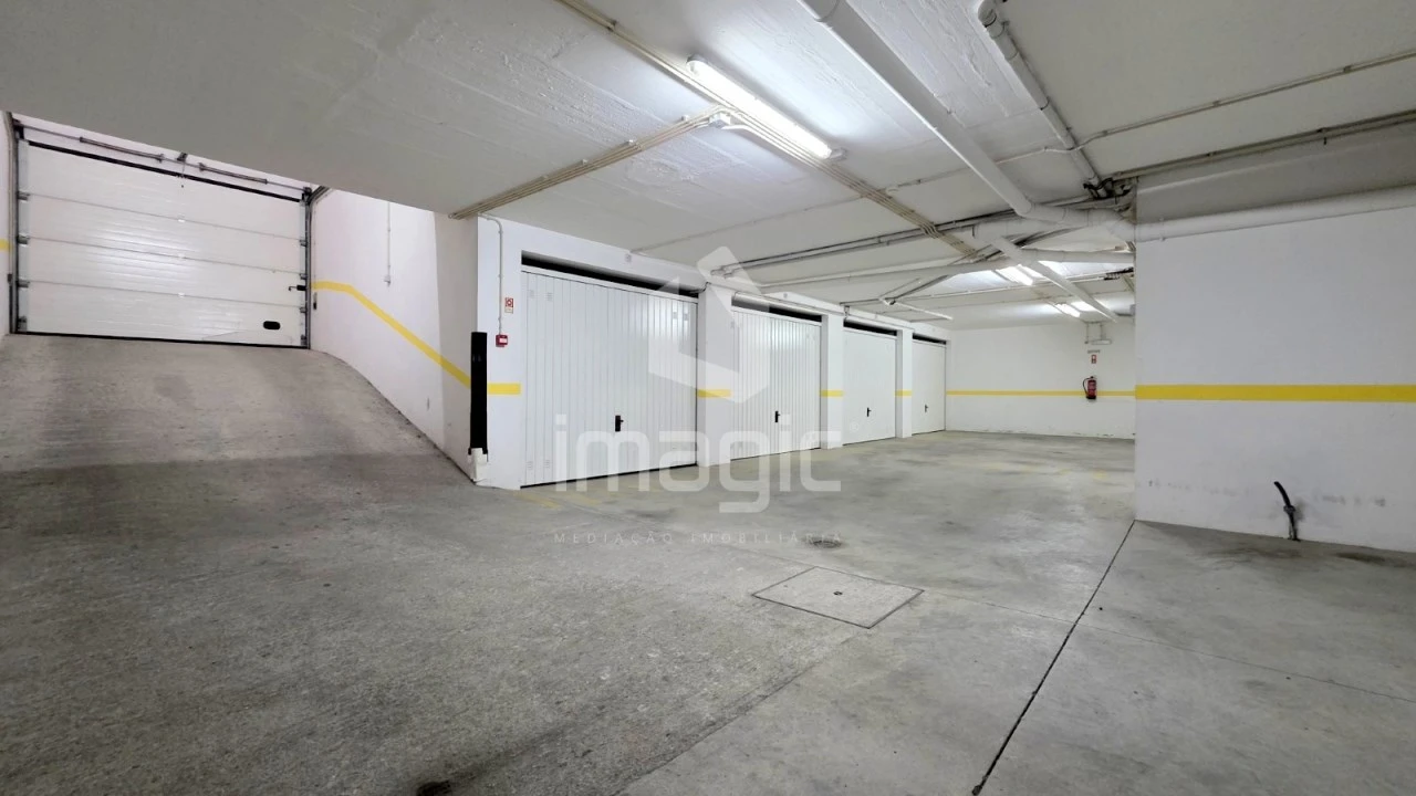 Apartamento T3 para Venda em Malveira e São Miguel de Alcainça Foto 33