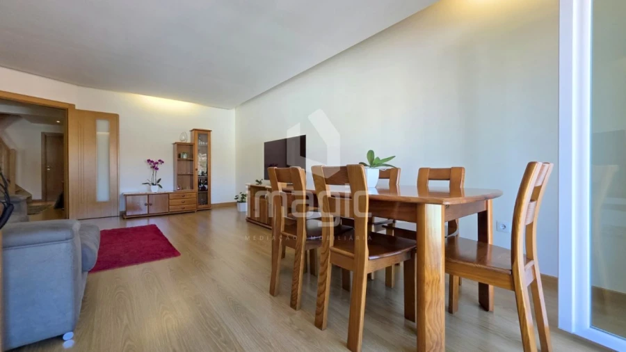 Apartamento T3 para Venda em Malveira e São Miguel de Alcainça Foto 3