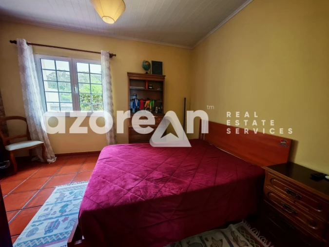 Moradia T3 para Venda em Rabo de Peixe Foto 27