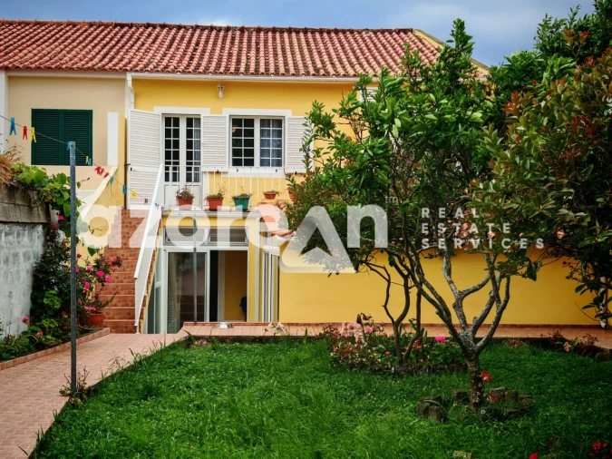 Moradia T3 para Venda em Rabo de Peixe Foto 39