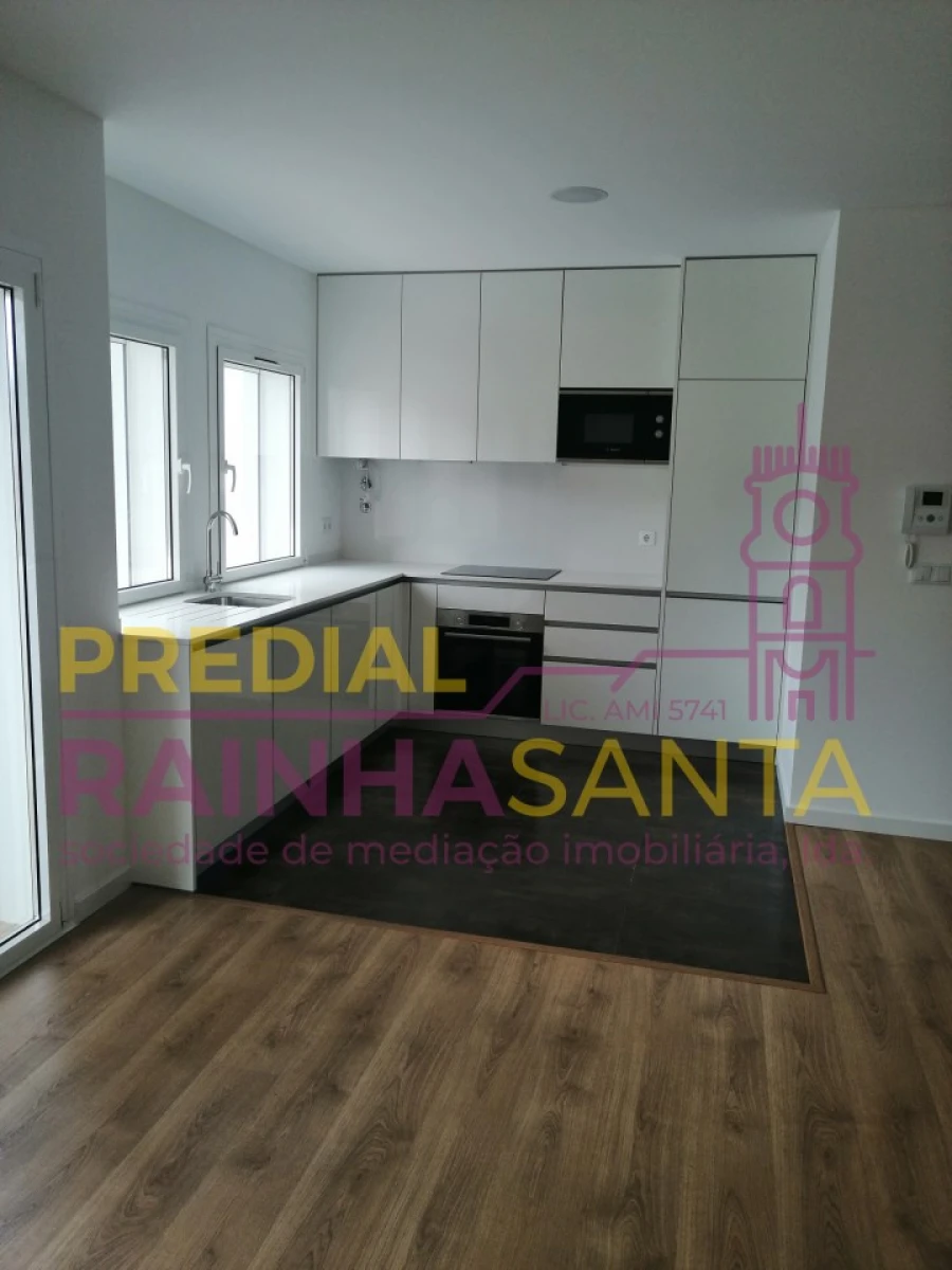 Apartamento T2 para Venda em Eiras e São Paulo de Frades Foto 1