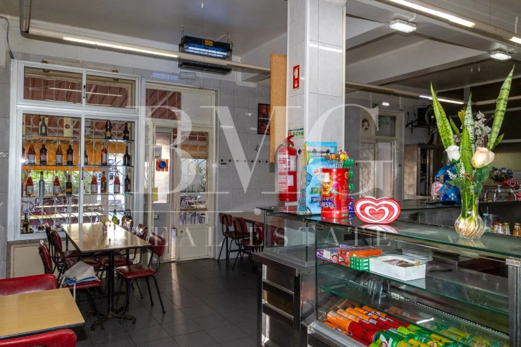 Negócio para Arrendamento em Ramada e Caneças Foto 4