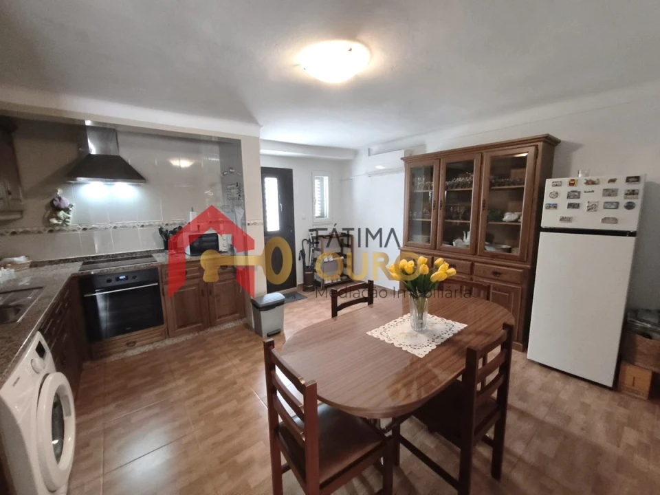 Moradia T2 para Venda em Terrugem e Vila Boim Foto 5