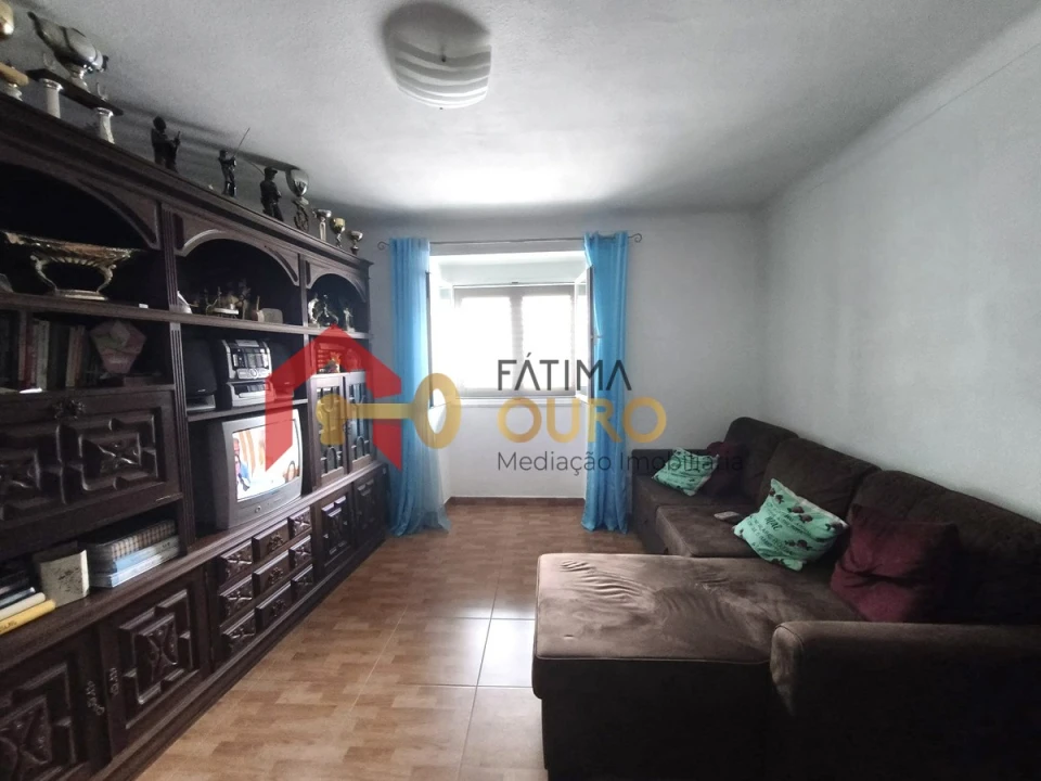 Moradia T2 para Venda em Terrugem e Vila Boim Foto 9