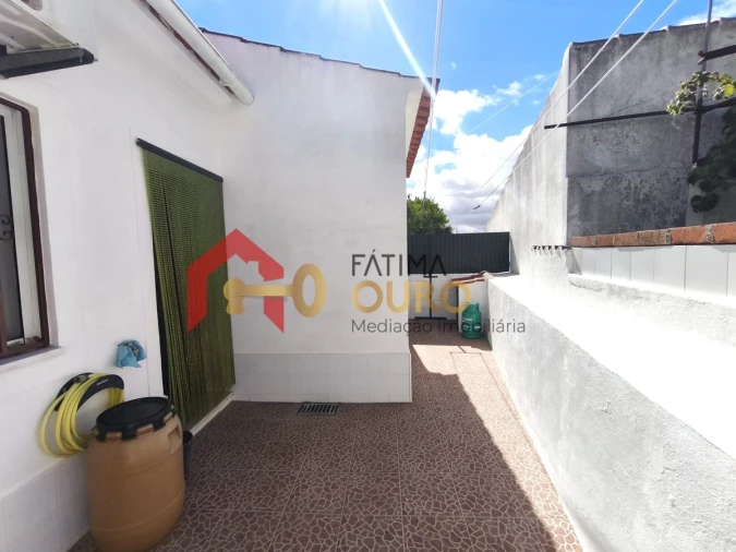 Moradia T2 para Venda em Terrugem e Vila Boim Foto 22