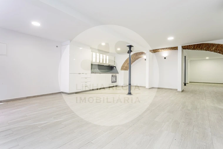 Prédio para Venda em União das Freguesias de Setúbal Foto 5