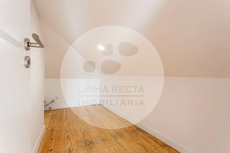 Prédio para Venda em União das Freguesias de Setúbal Foto 28