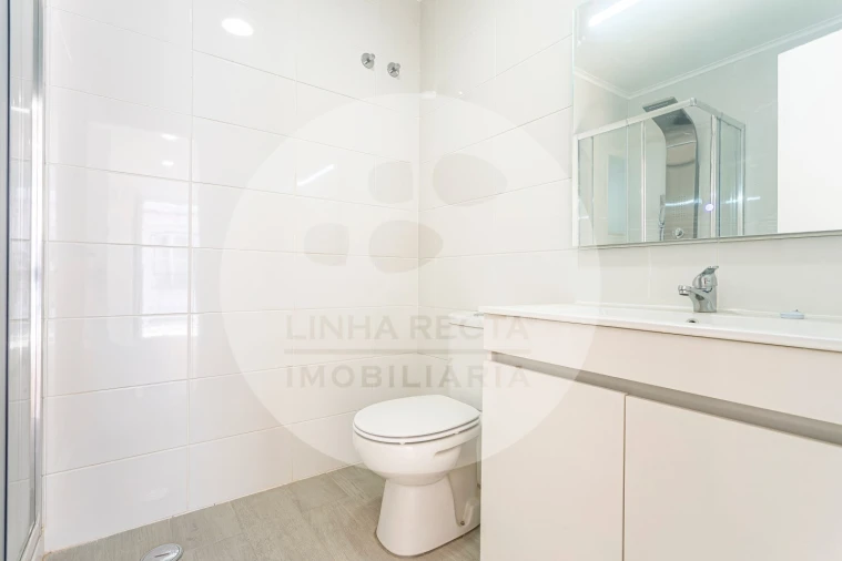 Prédio para Venda em União das Freguesias de Setúbal Foto 29