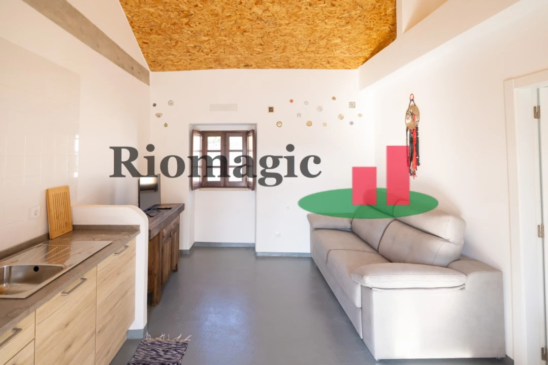 Moradia T1 para Venda em Alcoentre Foto 4