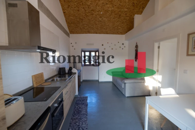 Moradia T1 para Venda em Alcoentre Foto 1