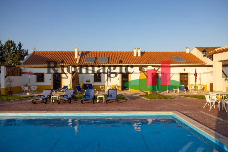 Moradia T1 para Venda em Alcoentre Foto 35