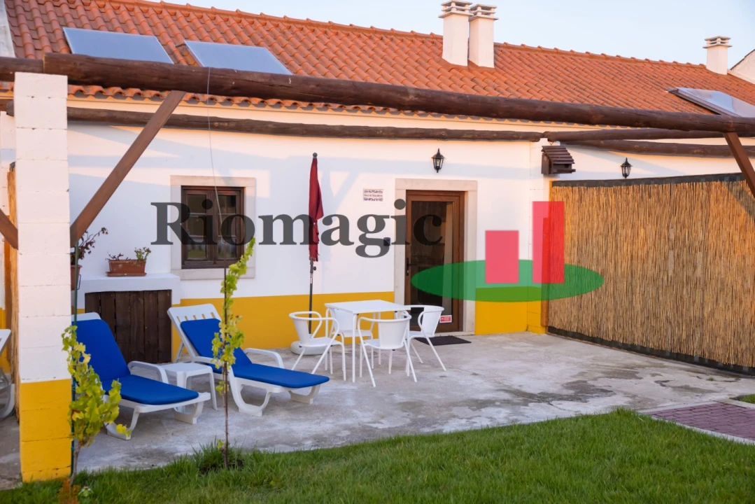 Moradia T1 para Venda em Alcoentre Foto 2