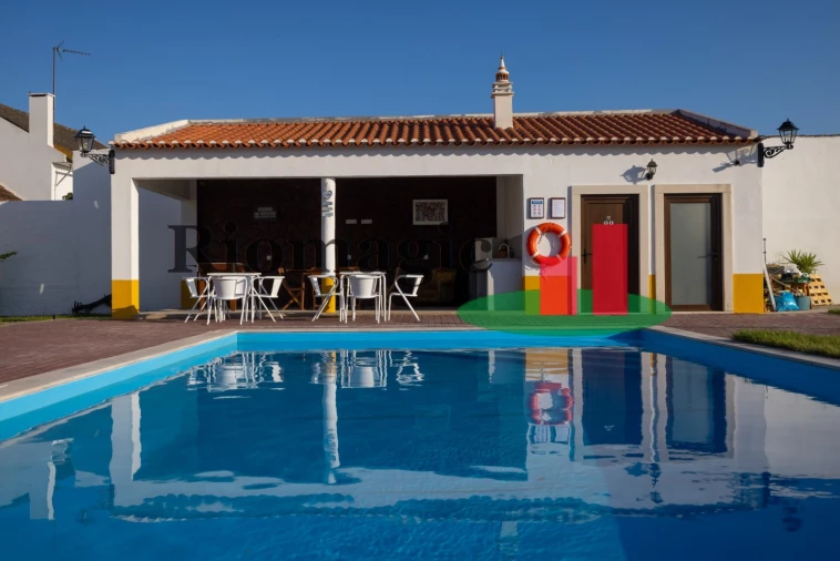 Moradia T1 para Venda em Alcoentre Foto 12