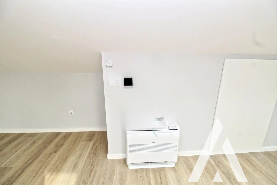 Apartamento T3 para Venda em Carcavelos e Parede Foto 6