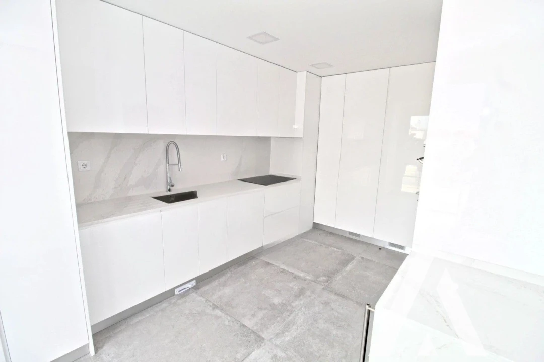 Apartamento T3 para Venda em Carcavelos e Parede Foto 17