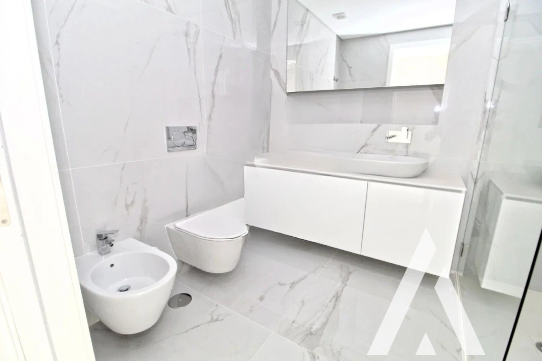 Apartamento T3 para Venda em Carcavelos e Parede Foto 25